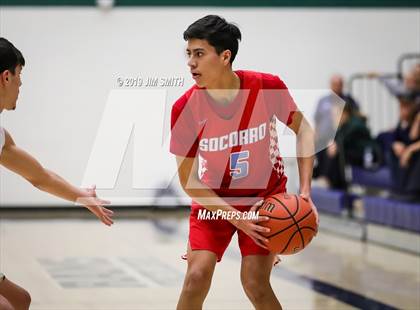 Thumbnail 2 in Santa Fe vs. Socorro (Jalene Berger Allstate Holiday Tournament) photogallery.