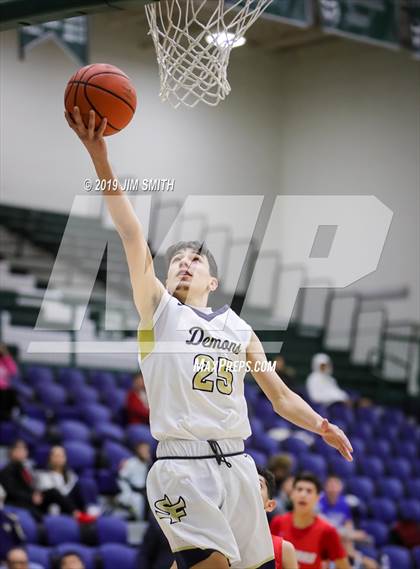 Thumbnail 2 in Santa Fe vs. Socorro (Jalene Berger Allstate Holiday Tournament) photogallery.