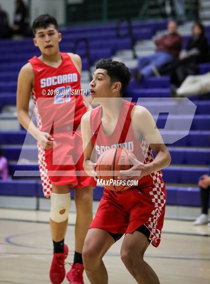 Thumbnail 2 in Santa Fe vs. Socorro (Jalene Berger Allstate Holiday Tournament) photogallery.