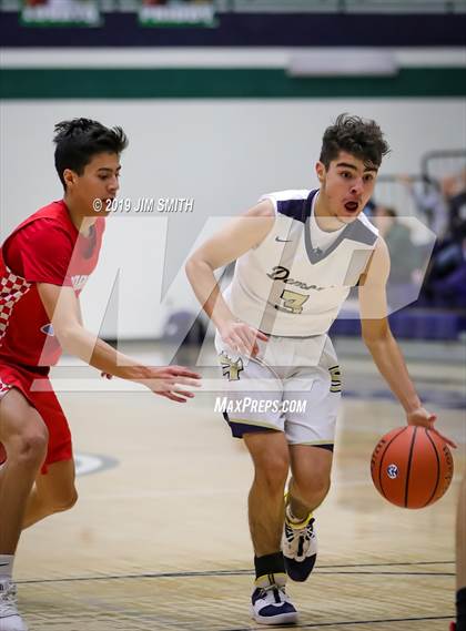 Thumbnail 1 in Santa Fe vs. Socorro (Jalene Berger Allstate Holiday Tournament) photogallery.