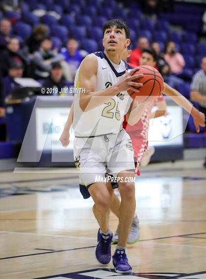 Thumbnail 2 in Santa Fe vs. Socorro (Jalene Berger Allstate Holiday Tournament) photogallery.