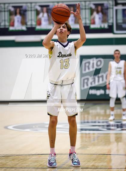 Thumbnail 3 in Santa Fe vs. Socorro (Jalene Berger Allstate Holiday Tournament) photogallery.