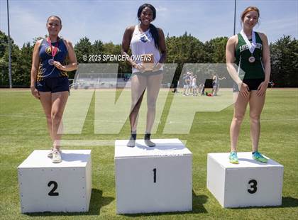 Thumbnail 1 in NCISAA D1 State Championships (Awards) photogallery.