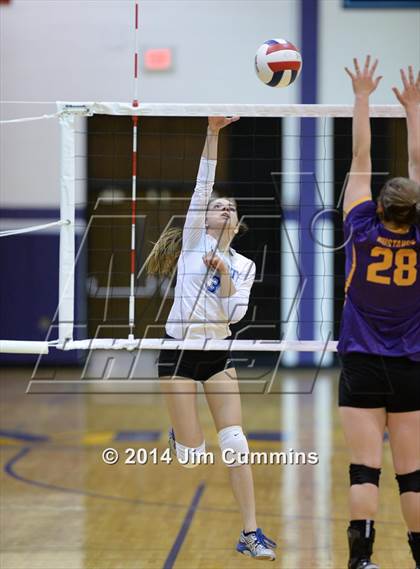 Thumbnail 3 in Taft @ Rolling Meadows photogallery.