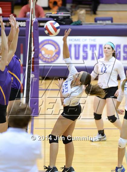 Thumbnail 3 in Taft @ Rolling Meadows photogallery.