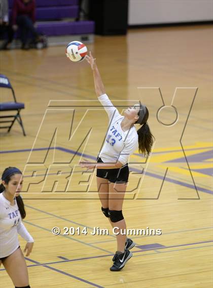 Thumbnail 3 in Taft @ Rolling Meadows photogallery.