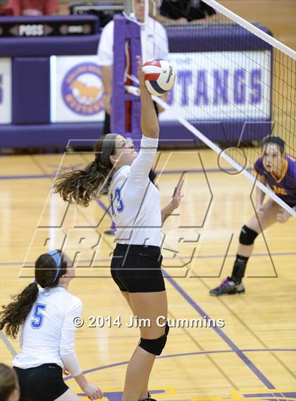 Thumbnail 2 in Taft @ Rolling Meadows photogallery.