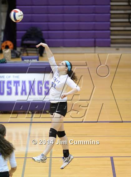 Thumbnail 2 in Taft @ Rolling Meadows photogallery.