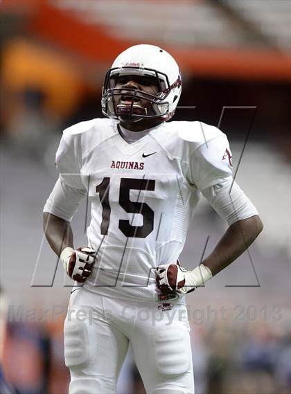 Thumbnail 2 in Aquinas  vs. Monroe-Woodbury (NYSPHSAA Class AA Final) photogallery.