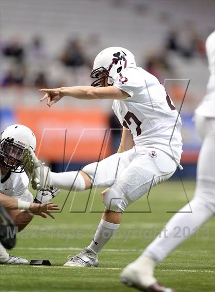 Thumbnail 3 in Aquinas  vs. Monroe-Woodbury (NYSPHSAA Class AA Final) photogallery.