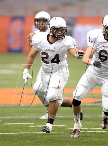 Thumbnail 3 in Aquinas  vs. Monroe-Woodbury (NYSPHSAA Class AA Final) photogallery.