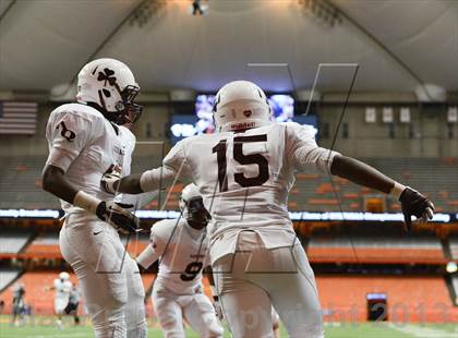 Thumbnail 3 in Aquinas  vs. Monroe-Woodbury (NYSPHSAA Class AA Final) photogallery.