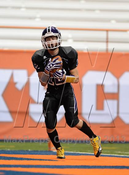 Thumbnail 2 in Aquinas  vs. Monroe-Woodbury (NYSPHSAA Class AA Final) photogallery.