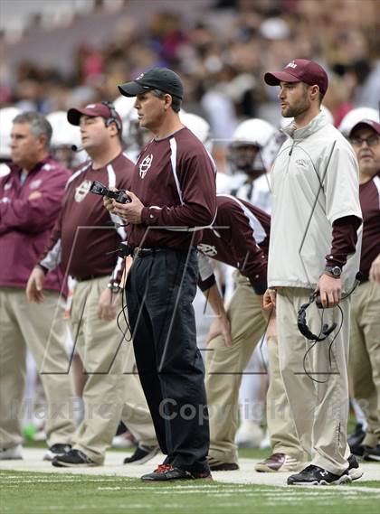 Thumbnail 2 in Aquinas  vs. Monroe-Woodbury (NYSPHSAA Class AA Final) photogallery.