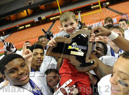 Thumbnail 2 in Aquinas  vs. Monroe-Woodbury (NYSPHSAA Class AA Final) photogallery.