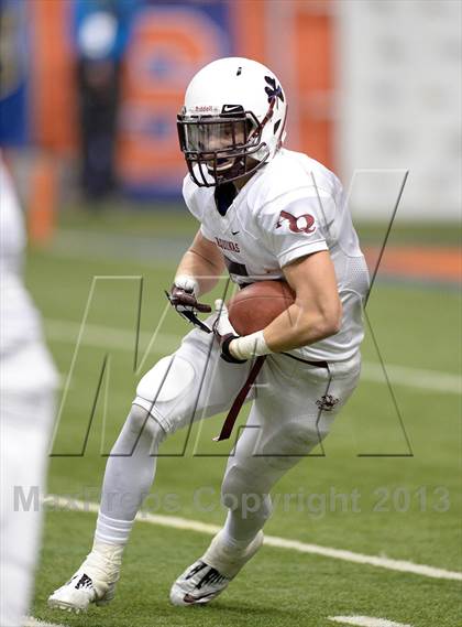 Thumbnail 2 in Aquinas  vs. Monroe-Woodbury (NYSPHSAA Class AA Final) photogallery.