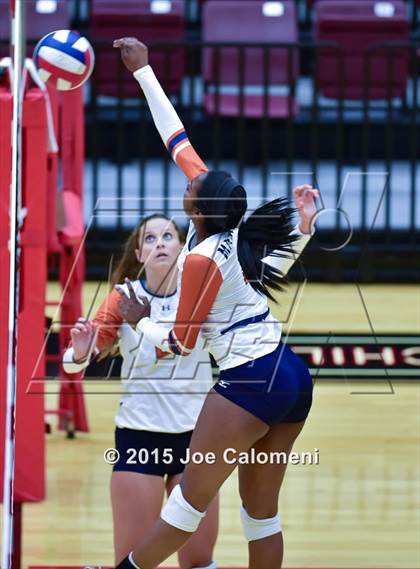 Thumbnail 2 in Poth @ Madison photogallery.