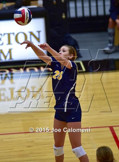 Thumbnail 2 in Poth @ Madison photogallery.