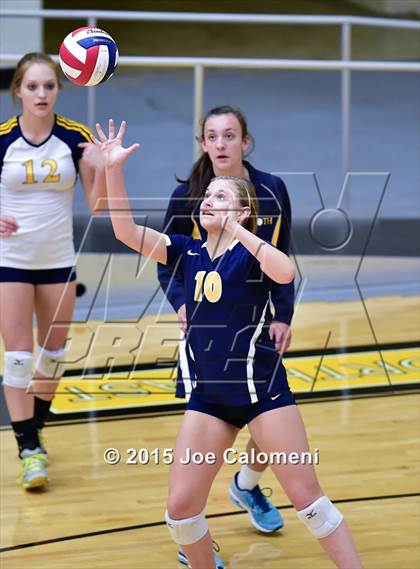 Thumbnail 3 in Poth @ Madison photogallery.