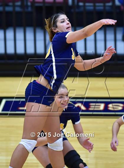 Thumbnail 2 in Poth @ Madison photogallery.