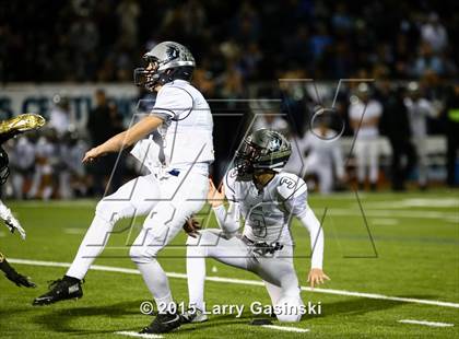 Thumbnail 1 in Golden Valley vs. Saugus photogallery.
