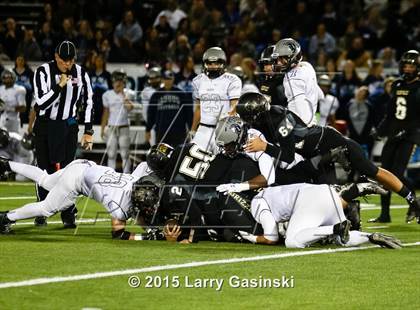 Thumbnail 2 in Golden Valley vs. Saugus photogallery.