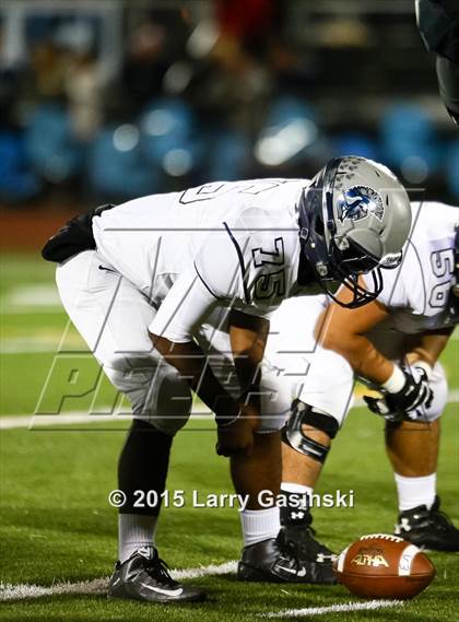 Thumbnail 3 in Golden Valley vs. Saugus photogallery.