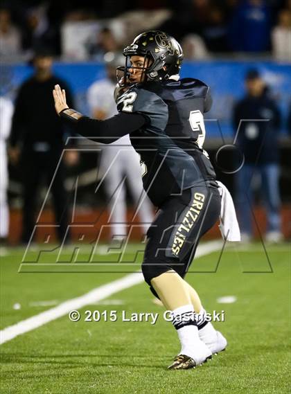 Thumbnail 1 in Golden Valley vs. Saugus photogallery.