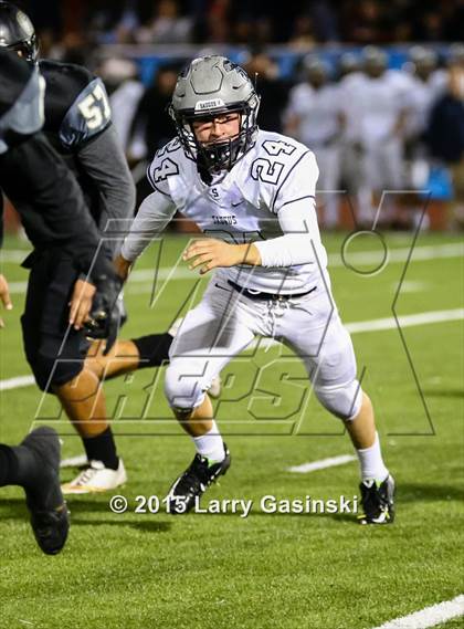 Thumbnail 2 in Golden Valley vs. Saugus photogallery.