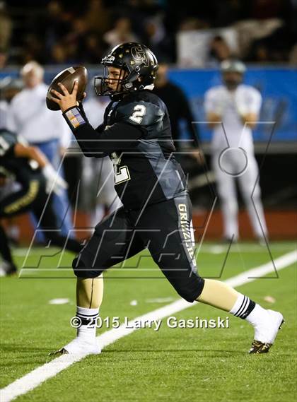 Thumbnail 2 in Golden Valley vs. Saugus photogallery.