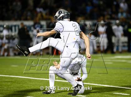 Thumbnail 3 in Golden Valley vs. Saugus photogallery.
