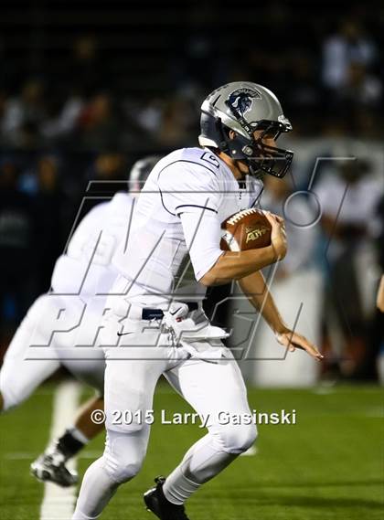 Thumbnail 1 in Golden Valley vs. Saugus photogallery.