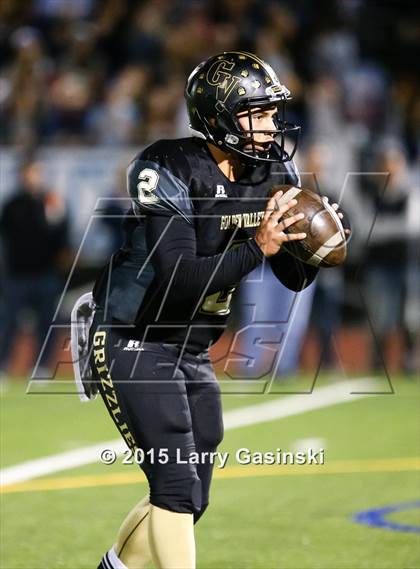 Thumbnail 1 in Golden Valley vs. Saugus photogallery.