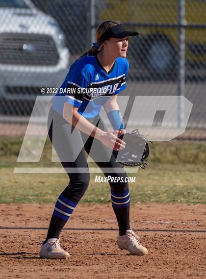 Thumbnail 1 in Snowflake vs. Eastmark (Dobson/Westwood Invitational) photogallery.