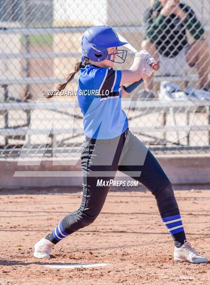 Thumbnail 3 in Snowflake vs. Eastmark (Dobson/Westwood Invitational) photogallery.