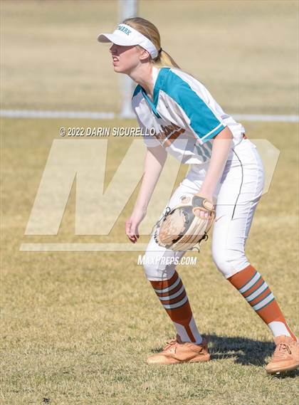 Thumbnail 3 in Snowflake vs. Eastmark (Dobson/Westwood Invitational) photogallery.