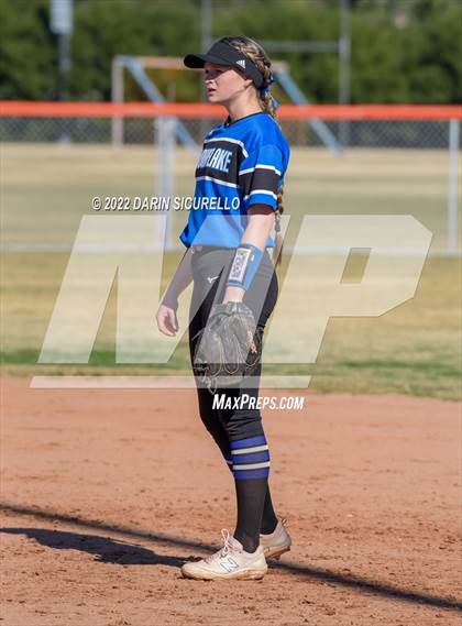 Thumbnail 2 in Snowflake vs. Eastmark (Dobson/Westwood Invitational) photogallery.