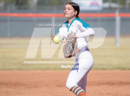 Thumbnail 3 in Snowflake vs. Eastmark (Dobson/Westwood Invitational) photogallery.
