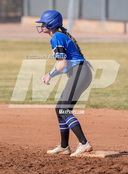 Thumbnail 2 in Snowflake vs. Eastmark (Dobson/Westwood Invitational) photogallery.