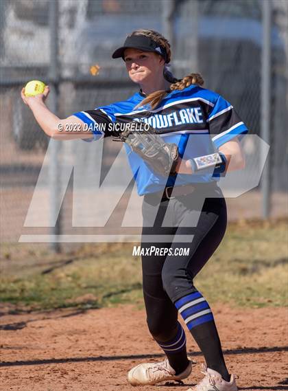 Thumbnail 2 in Snowflake vs. Eastmark (Dobson/Westwood Invitational) photogallery.