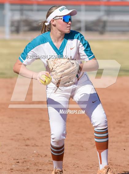Thumbnail 1 in Snowflake vs. Eastmark (Dobson/Westwood Invitational) photogallery.
