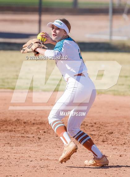Thumbnail 2 in Snowflake vs. Eastmark (Dobson/Westwood Invitational) photogallery.