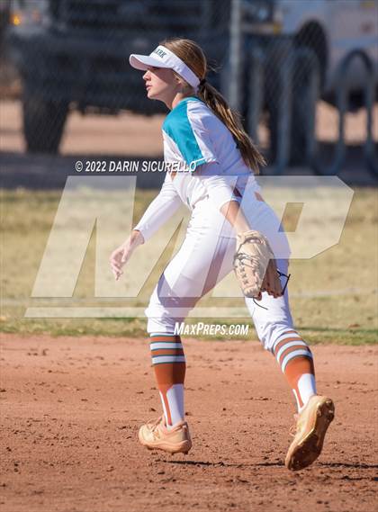 Thumbnail 3 in Snowflake vs. Eastmark (Dobson/Westwood Invitational) photogallery.