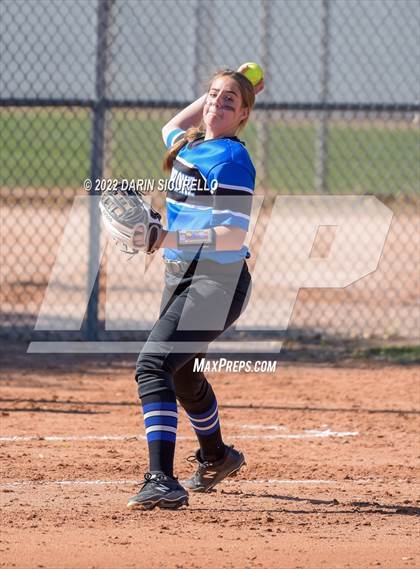 Thumbnail 1 in Snowflake vs. Eastmark (Dobson/Westwood Invitational) photogallery.