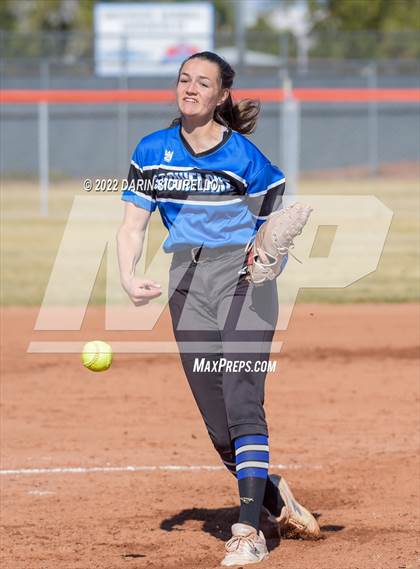 Thumbnail 1 in Snowflake vs. Eastmark (Dobson/Westwood Invitational) photogallery.