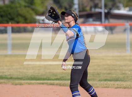 Thumbnail 3 in Snowflake vs. Eastmark (Dobson/Westwood Invitational) photogallery.