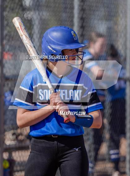 Thumbnail 3 in Snowflake vs. Eastmark (Dobson/Westwood Invitational) photogallery.