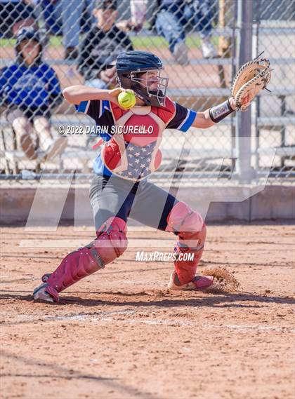 Thumbnail 3 in Snowflake vs. Eastmark (Dobson/Westwood Invitational) photogallery.