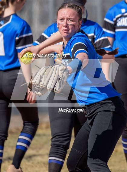 Thumbnail 3 in Snowflake vs. Eastmark (Dobson/Westwood Invitational) photogallery.