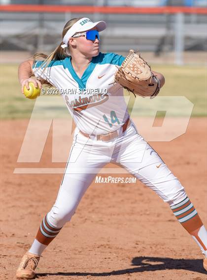 Thumbnail 2 in Snowflake vs. Eastmark (Dobson/Westwood Invitational) photogallery.